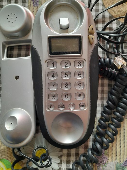 Стационарен телефон