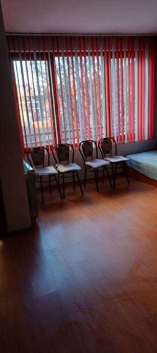 Дава се под наем Двустаен апартамент в София, Център - 60 кв.м за 497.25 € - Снимка #2