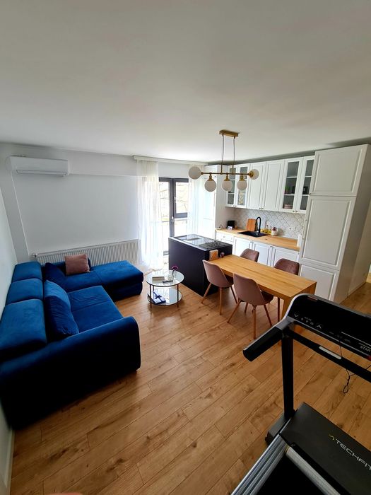 Închiriez apartament 3 camere – zonă Calea Călărași – bloc nou, terasă