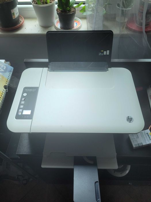 HP Deskjet 2544 print, copy,scan