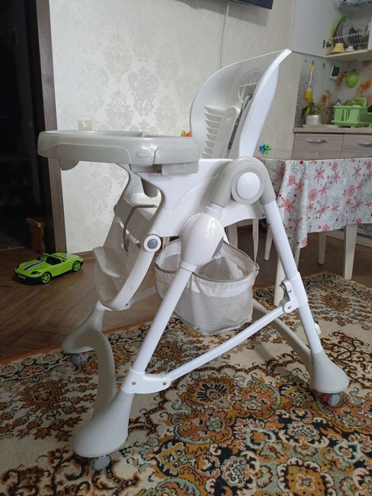 Детское кресло для кормления