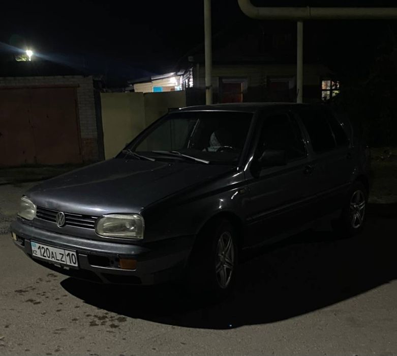 Продам гольф 3 2.0