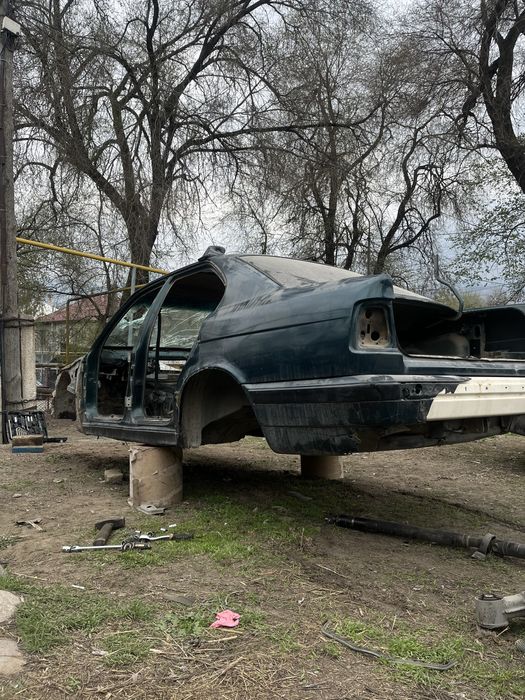 Продам кузов бмв е34