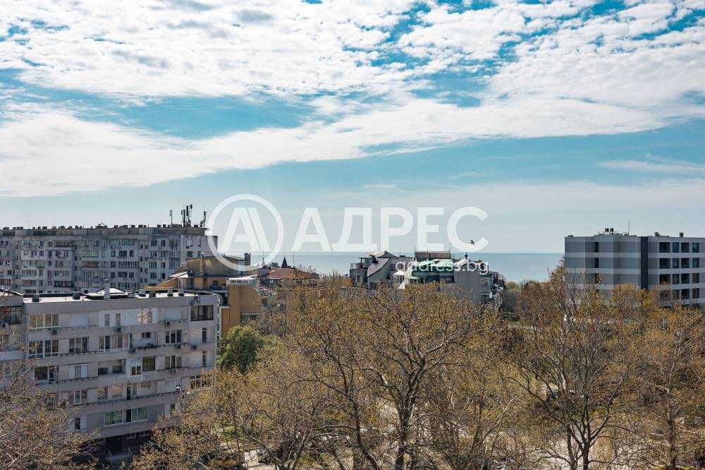 Тристаен апартамент, кв. Чайка, гр. Варна
