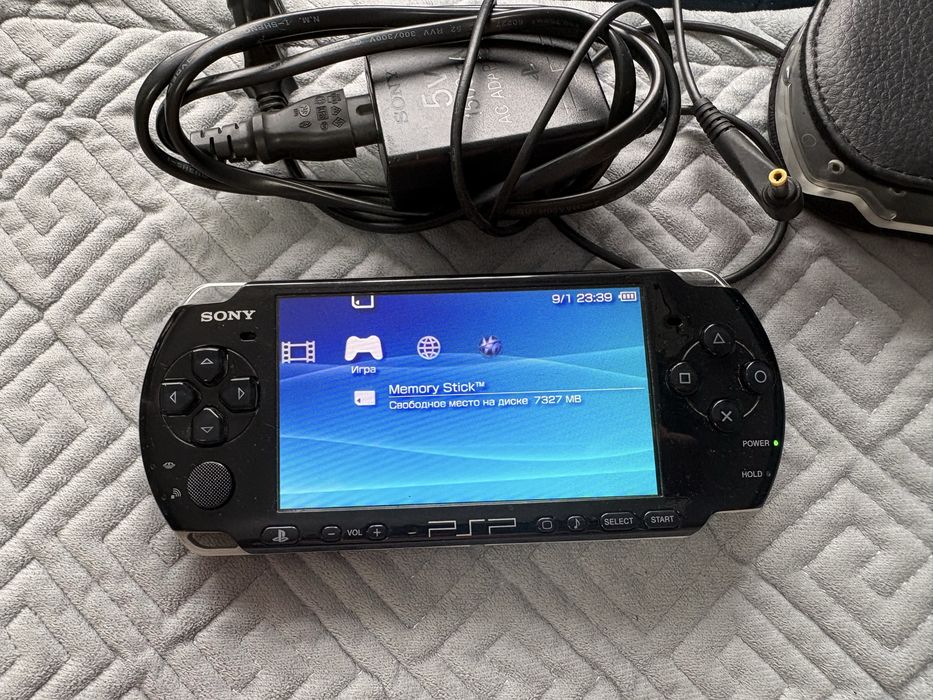 PSP 3006, прошитая, 16гб