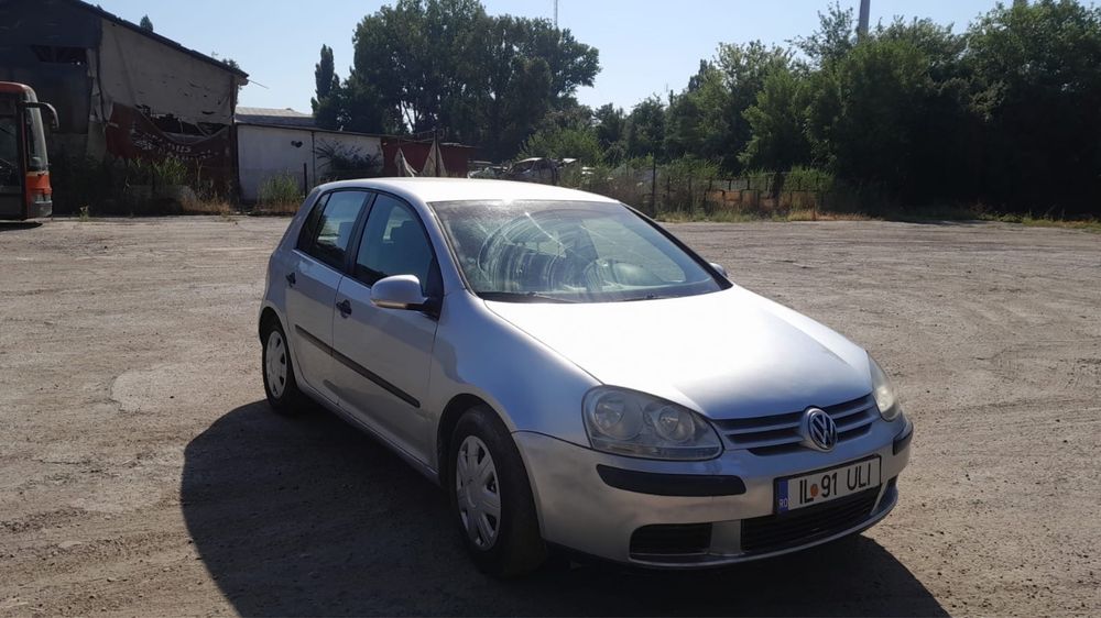 VOLKSWAGEN Golf 2004 — imagine 3