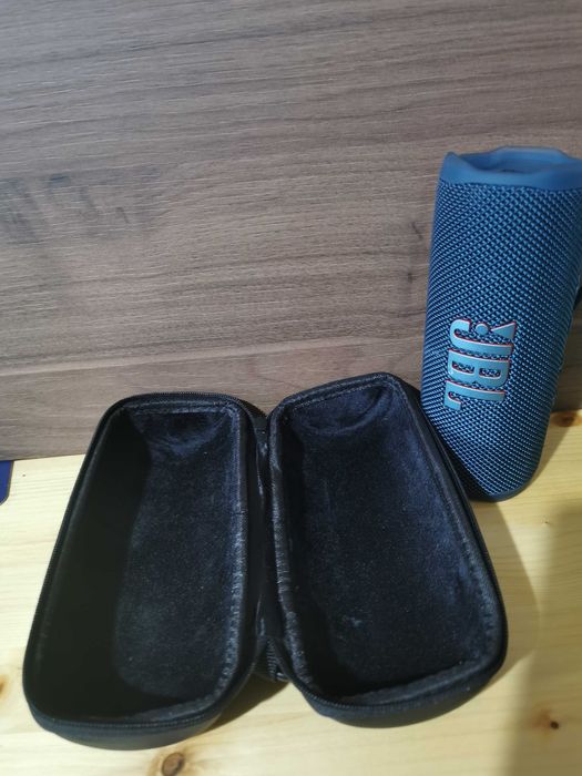 JBL Flip 6 + husa protectie