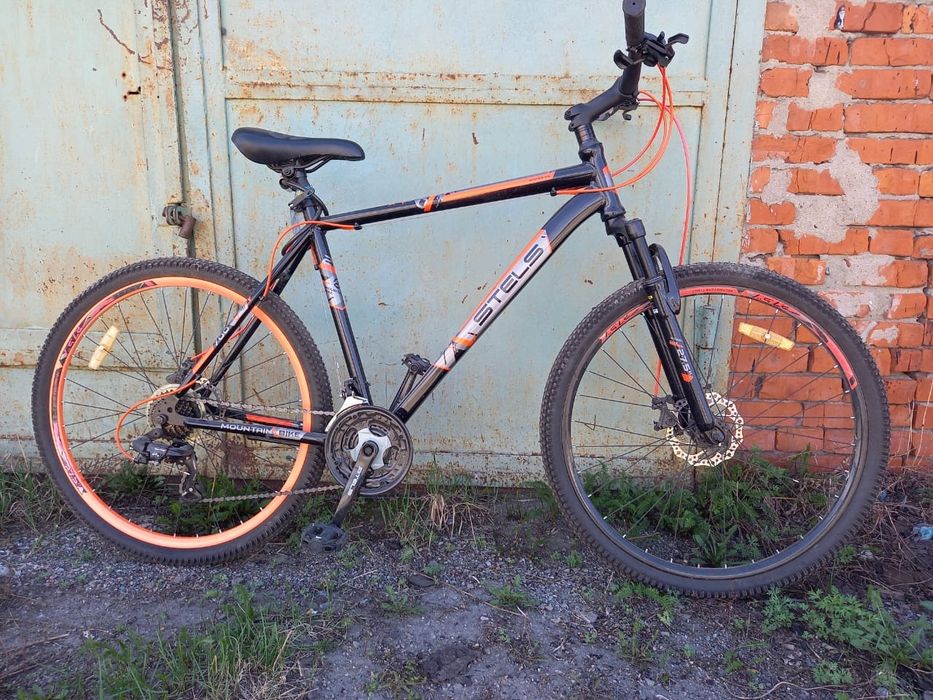 Спортивный скоростной велосипед