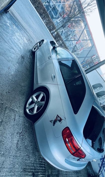 Audi A4 B8 S-line  177pc . 2.0L Diesel 2012