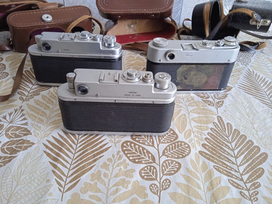 Фотоаппараты времён СССР.