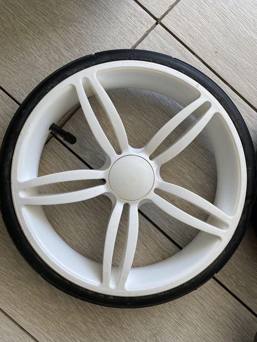 Колеса на коляску Adamex Barletta