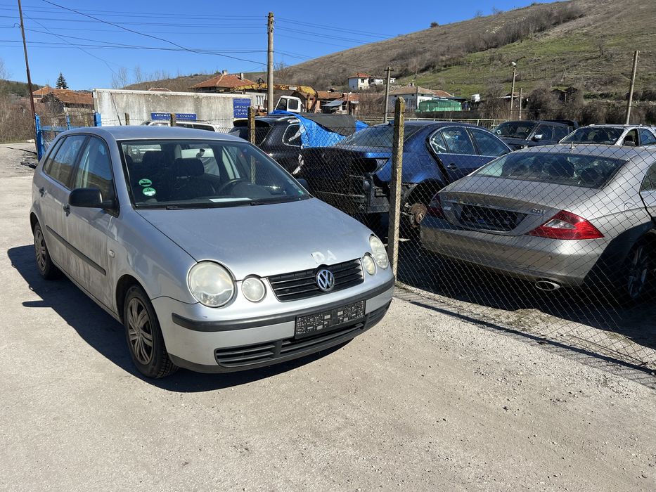 Vw polo 1.2 бензин 2004 година