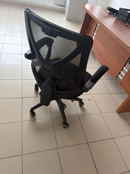 Кресло  офисное