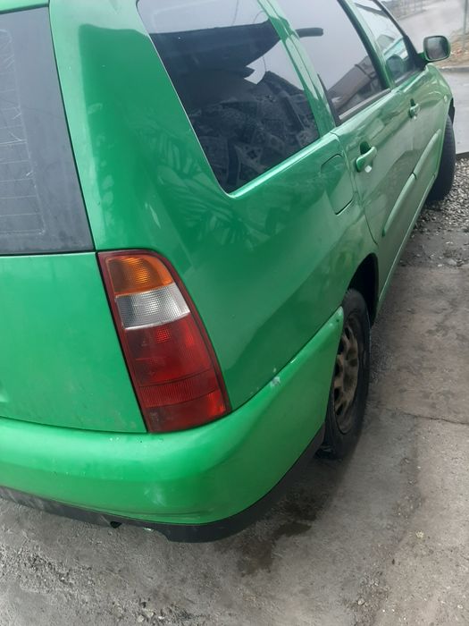 Vând sau schimb Polo