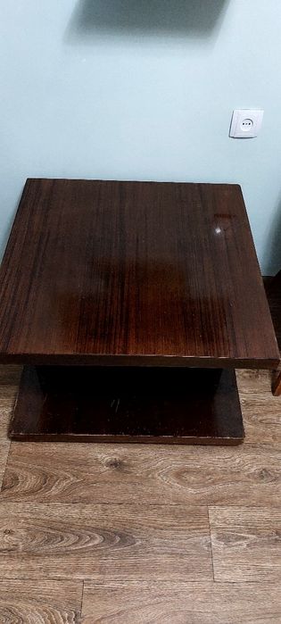 Продается журнальный стол