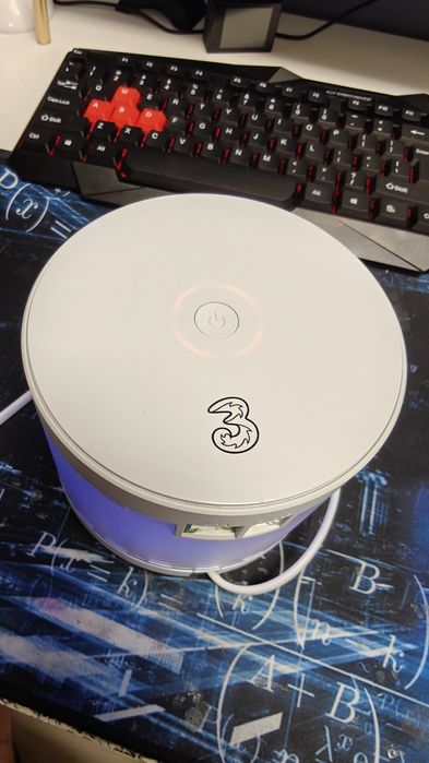 Router wireless DreiTube 3 zte