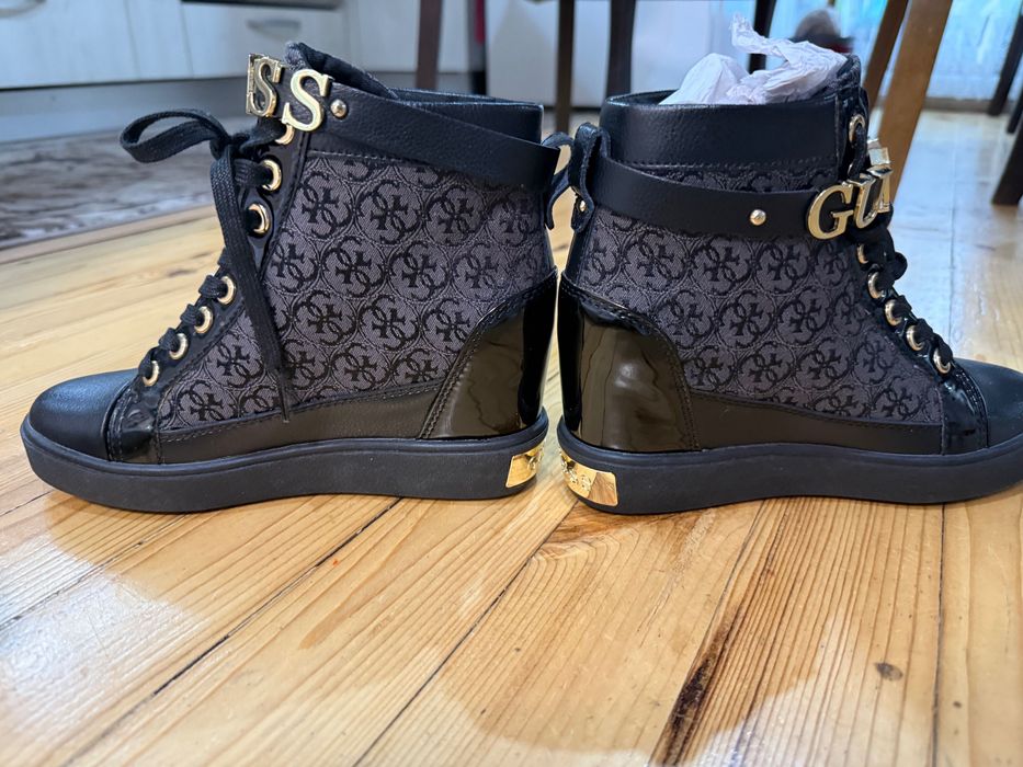 Платформи Guess 36 номер