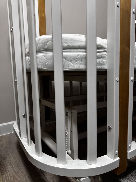 Манеж трансформер и комод