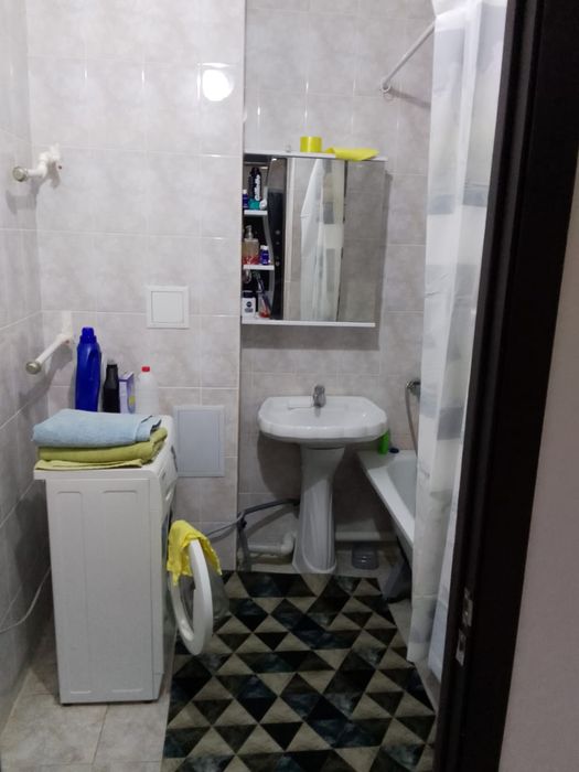 Срочно, продам 3 комн.квартиру