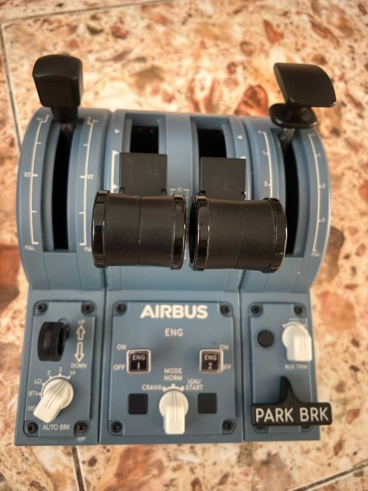 Thrustmaster TCA Airbus Officer Pack + Suporturi Birou Bullfrog