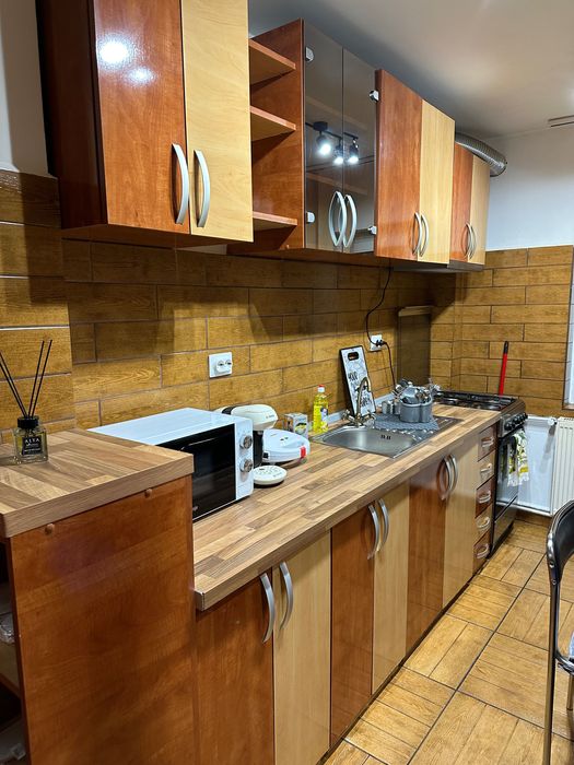 Apartament de inchiriat