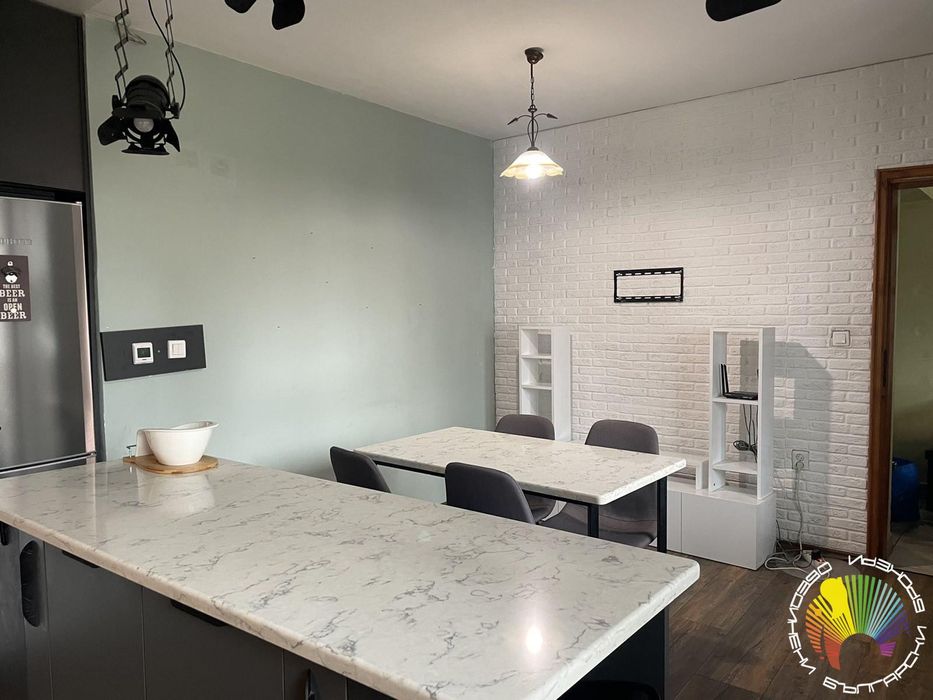 Продава се Многостаен апартамент в Бургас, Възраждане - 168 кв.м за 1429 €/кв.м - Снимка #2