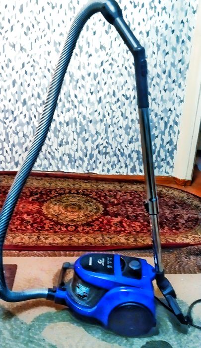 Два Пылесоса  Samsung