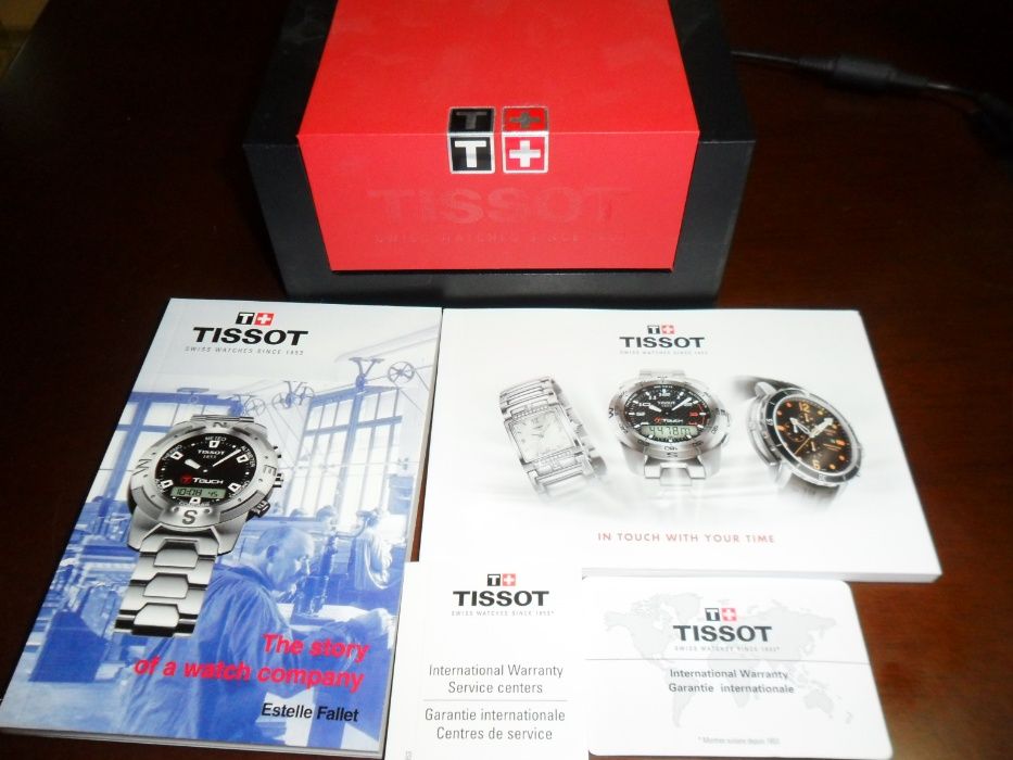 Часовник Тисот тъч оригинал с документи използван