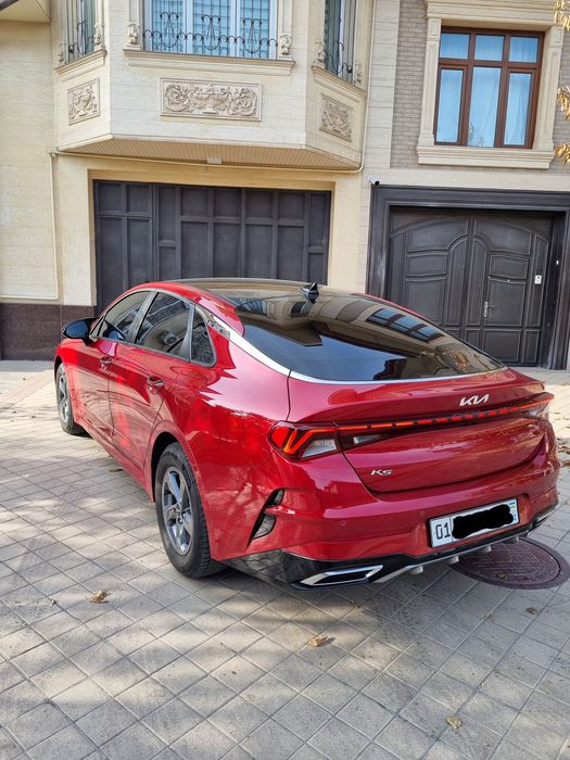 Kia K5 2 pozitsa