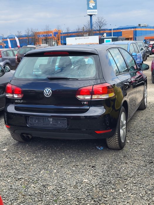 VOLKSWAGEN Golf 2010 — imagine 6