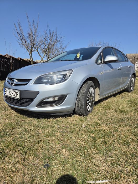 Opel astra j sedan 1.4 turbo