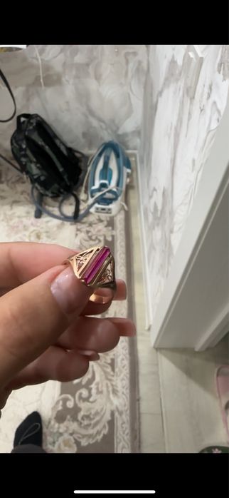 Продам советский кольцо 583