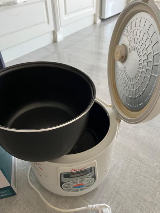 Продам мультиварку