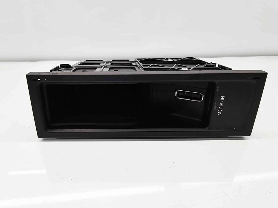 Unitate multimedia Volkswagen Golf 6 (5K1) GTD [Fabr 2009-2013] 5N003