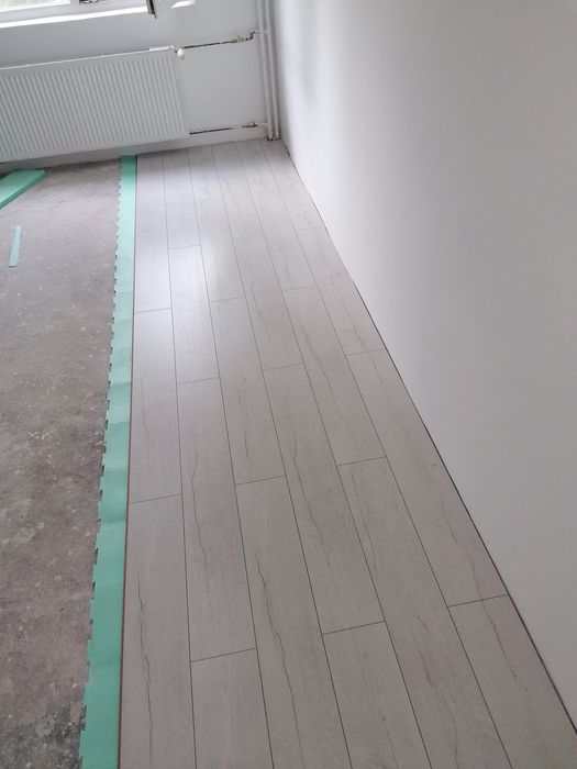 Montez parchet laminat