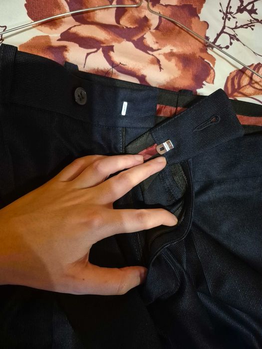Pantaloni costum albastru închis – mărimea 48 – eleganți