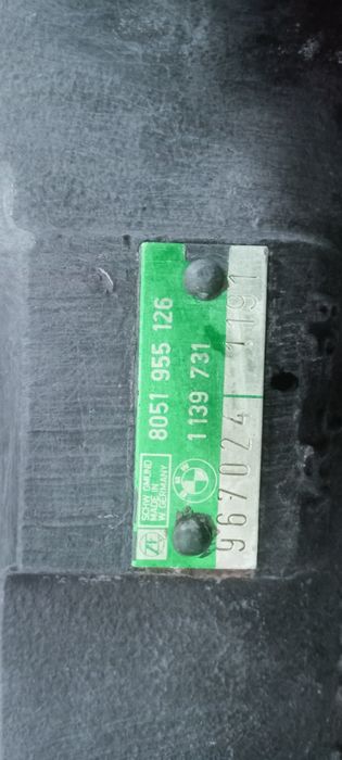 Продам рулевой редуктор бмв 34