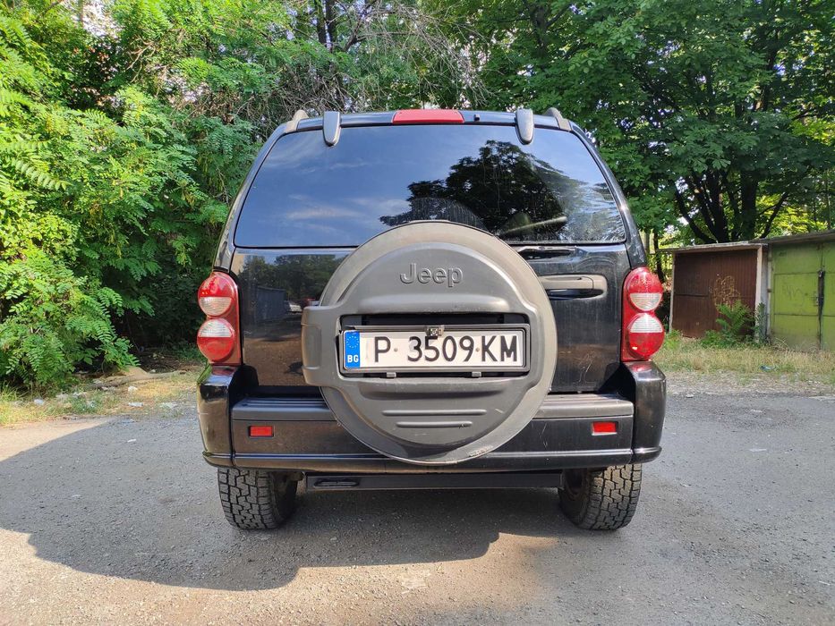 Jeep Cherokee KJ 2.8 CRD, 2005 г., автоматик и 4x4, на реални 204 757 км.