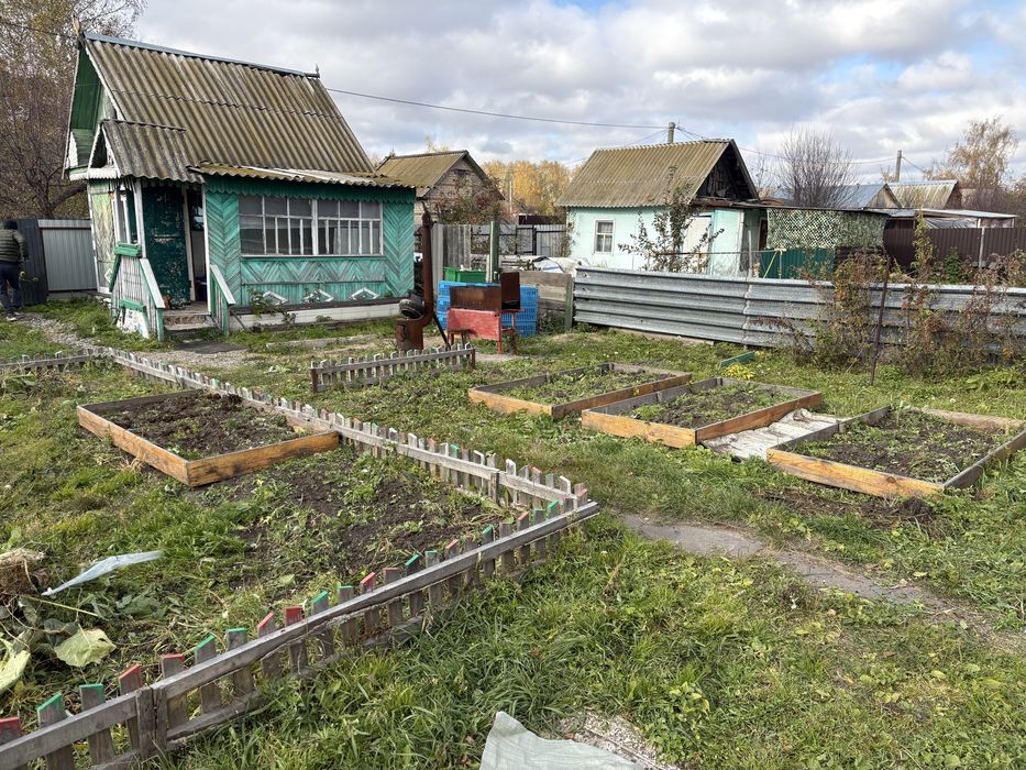 Дача с домикам д