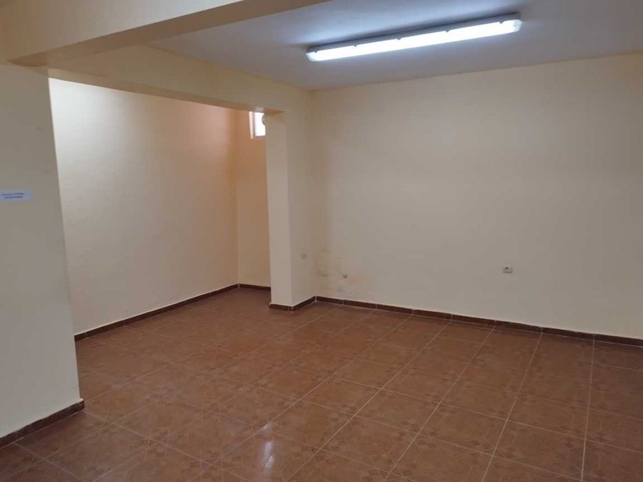 Продава се Промишлена сграда в Стара Загора, Самара 2 - 370 кв.м за 717 €/кв.м - Снимка #8