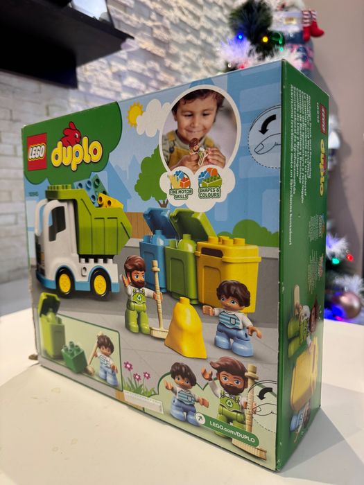 Lego DUPLO 10812,
10950,
10945,
10946,
10833,
10838