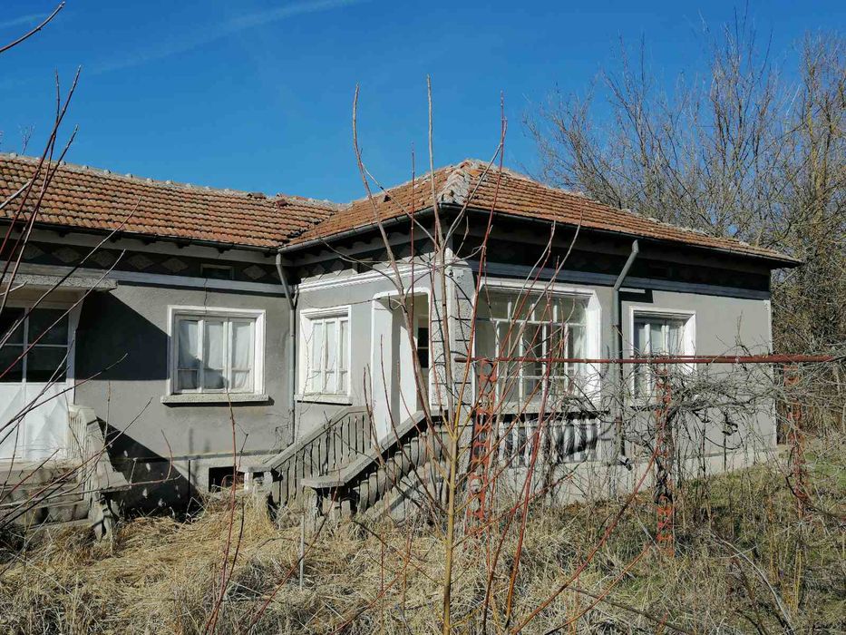 Продава се Къща в с. Росен, Област Добрич - 90 кв.м за 142 €/кв.м - Снимка #2