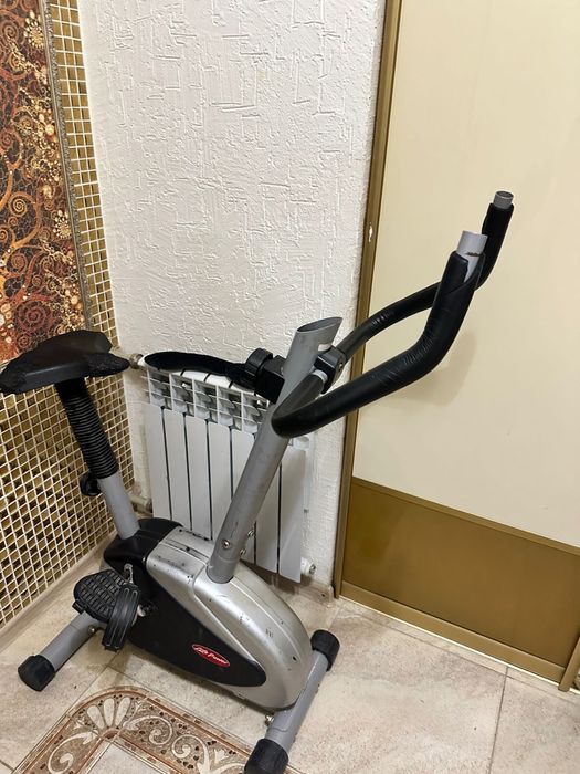 Продам велотренажер