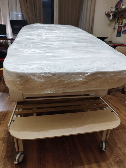 Кроватка детская