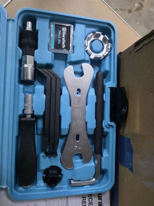 Set de reparatii pentru bicicleta 31 piese in valiza DURATECH