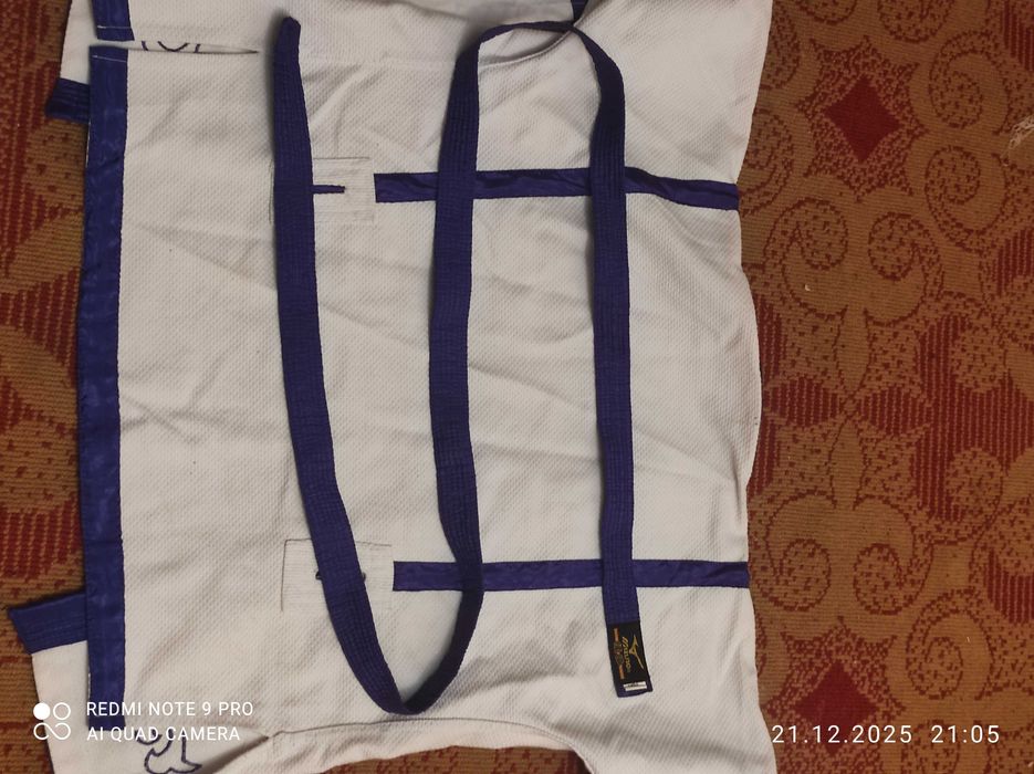 Кимано күрес киімі