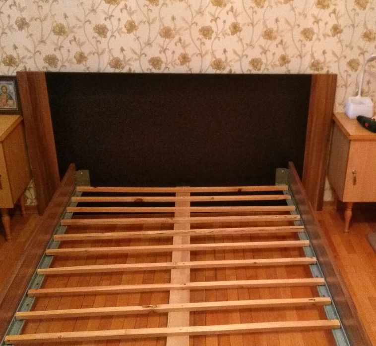 Легло за матрак с точни размери 120/190