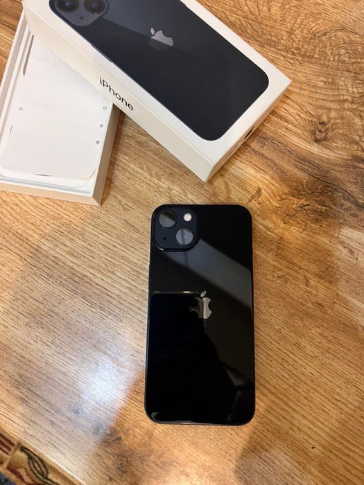 Айфон 13 черный 128 гб аккумулятор 100%  почти новый 100%