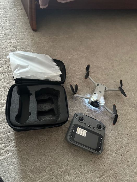 Drona noua 2 camere 8k, 5000 metri