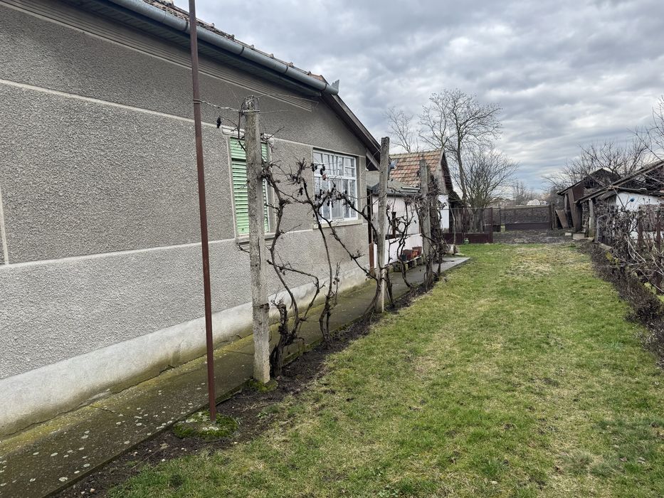 Casa de vanzare in Iratosu